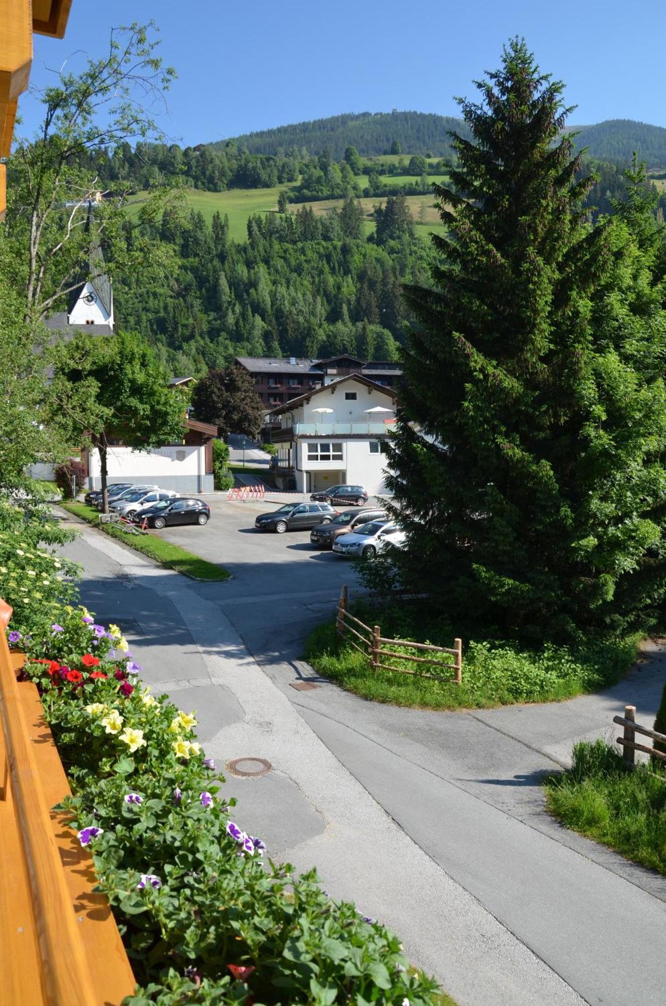 Gaestehaus Brugger Neukirchen am Großvenediger Pokoj fotografie