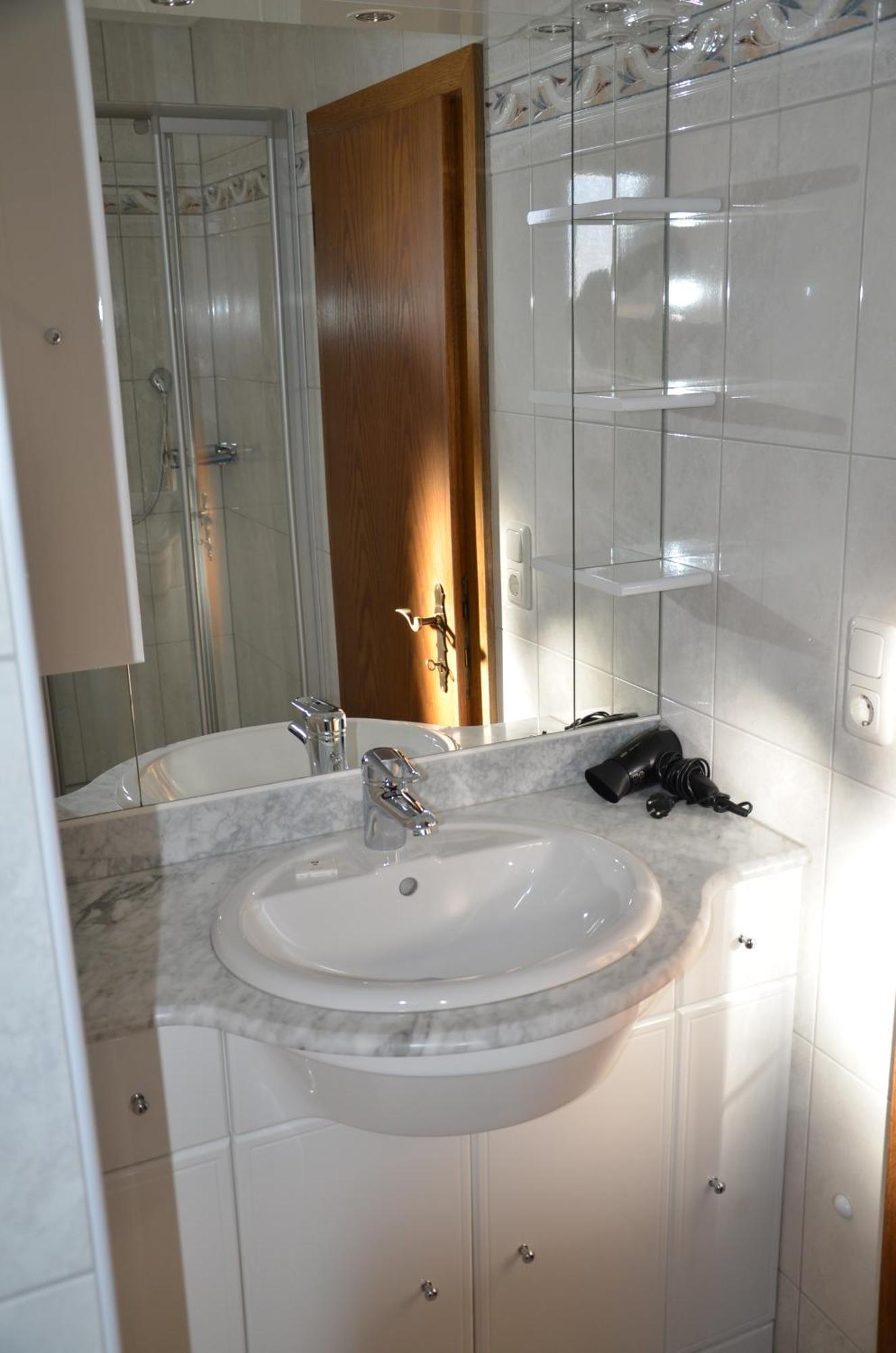 Gaestehaus Brugger Neukirchen am Großvenediger Pokoj fotografie