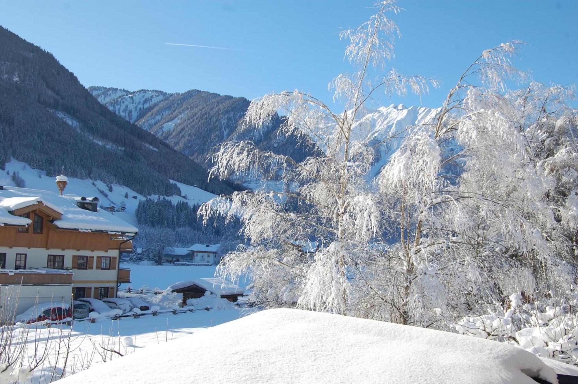 Gaestehaus Brugger Neukirchen am Großvenediger Pokoj fotografie